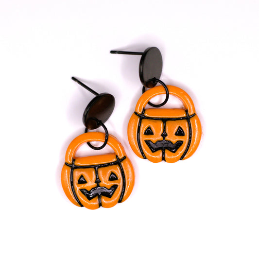 Trick-or-Treat Basket